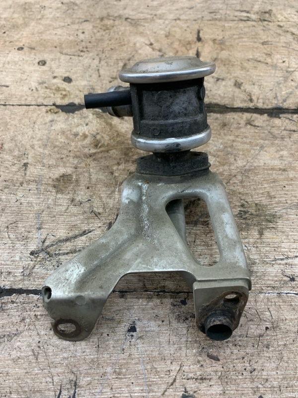 Клапан EGR (ЕГР) Opel Corsa B 1998 хетчбэк 5дв. X14XE 1.4