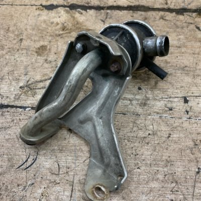 Клапан EGR (ЕГР) Opel Corsa B 1998 хетчбэк 5дв. X14XE 1.4 - изображение 3