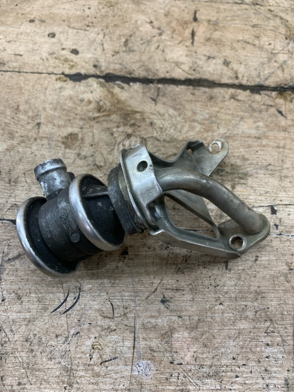 Клапан EGR (ЕГР) Opel Corsa B 1998 хетчбэк 5дв. X14XE 1.4