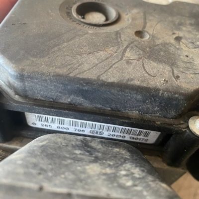Блок abs Opel Corsa D 2012 A14XER 1.4 хетчбэк 5дв. - изображение 8