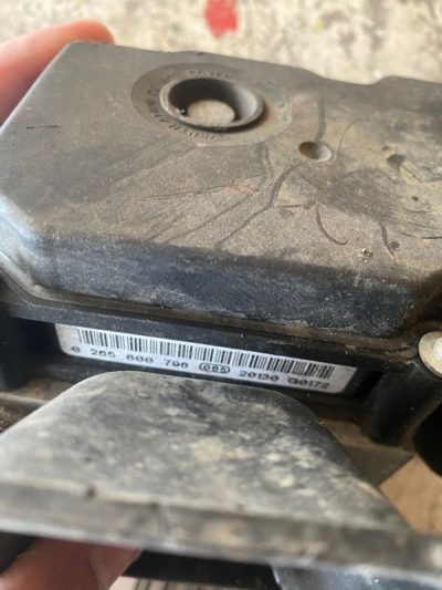 Блок abs Opel Corsa D 2012 A14XER 1.4 хетчбэк 5дв.