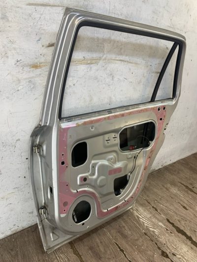 Дверь Opel Astra H 2008 Z18XE Универсал, Задн., Прав.