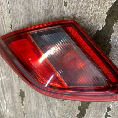 Фонарь крышки багажника Opel Corsa E 2014 B12XER Хэтчбэк 5-ти. дв, Прав. - изображение 5