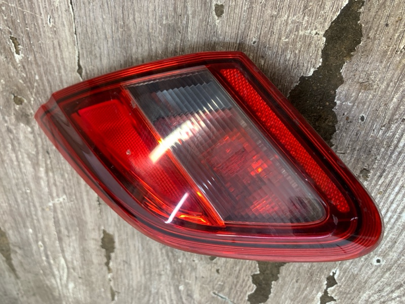 Фонарь крышки багажника Opel Corsa E 2014 B12XER Хэтчбэк 5-ти. дв, Прав. - изображение 5