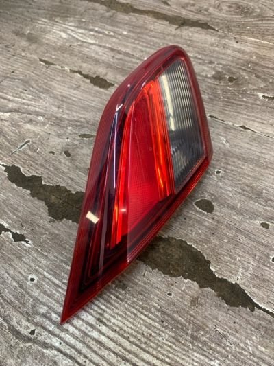 Фонарь крышки багажника Opel Corsa E 2014 B12XER Хэтчбэк 5-ти. дв, Лев.