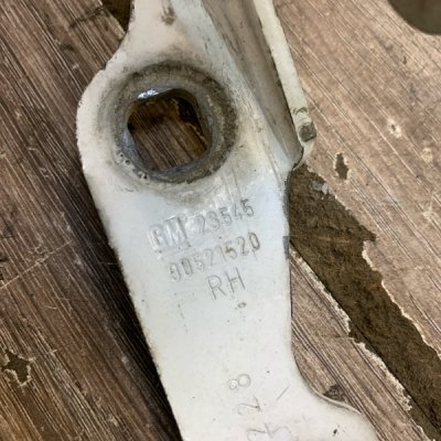 Петля капота Opel Astra G 1999 Универсал Прав. - изображение 5