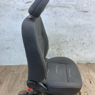 Сиденье водительское Volkswagen Lupo 2003 хетчбэк 3дв. 1.4 AUD - изображение 7