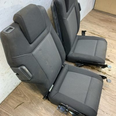Третий ряд сидений Opel Zafira B 2008 Z18XER Минивэн - изображение 4