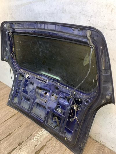 Дверь багажника Opel Zafira A 2000 X20DTH 2.0 минивен