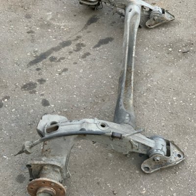 Задняя балка Opel Zafira A 2000 минивен X20DTH 2.0 - изображение 4
