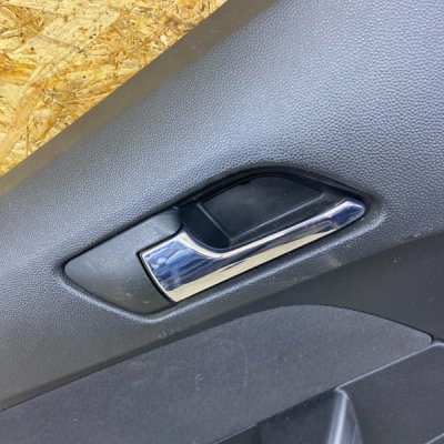 Обшивка двери Opel Astra H 2008 хетчбэк 5дв. Z16XER 1.6 Задн. Лев. - изображение 6