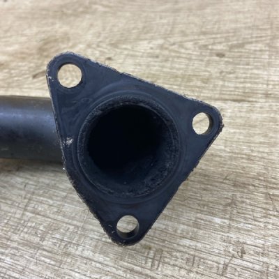 Патрубок EGR Opel Astra H 2007 5дв хечбек Z17DTH - изображение 6