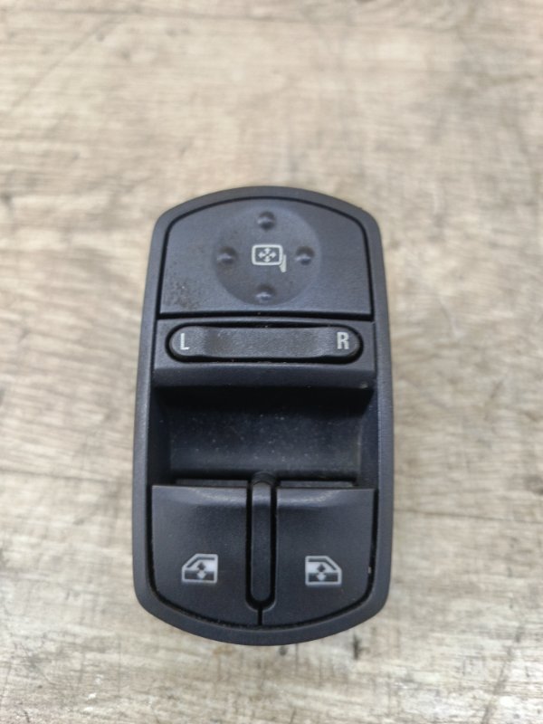 Блок управления стеклами Opel Corsa D 2012 A14XER хетчбэк 5дв. - изображение 6