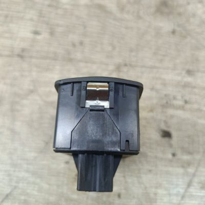Блок управления стеклами Opel Corsa D 2012 A14XER хетчбэк 5дв. - изображение 9
