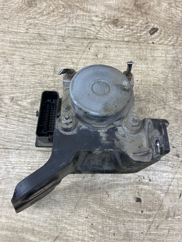 Блок abs Opel Corsa D 2012 A14XER хетчбэк 5дв. - изображение 8
