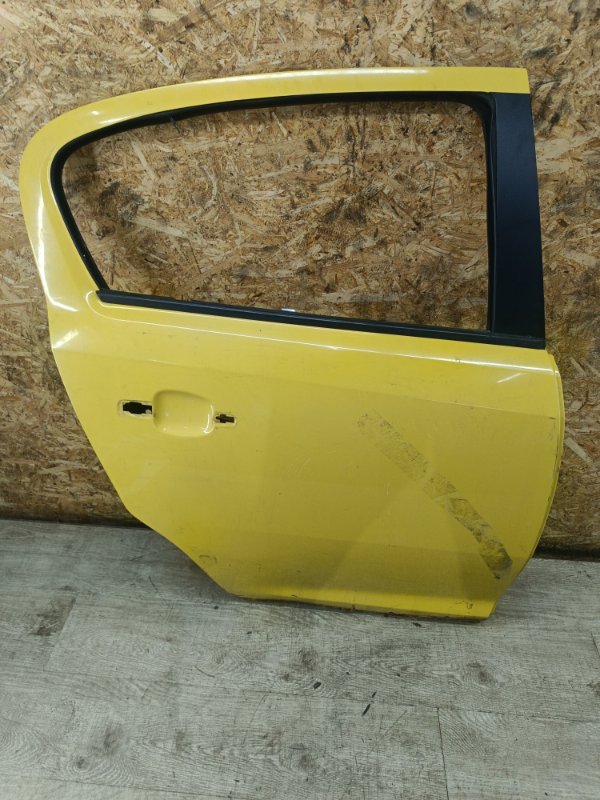 Дверь Opel Corsa D 2012 A14XER хетчбэк 5дв., Задн., Прав. - изображение 1