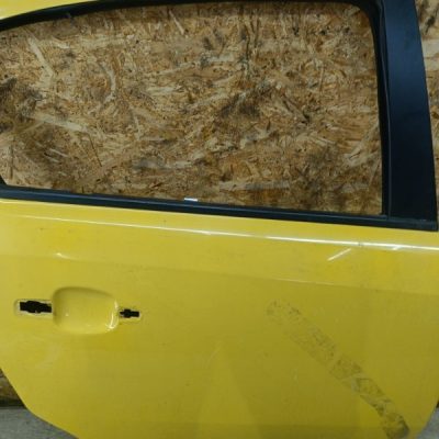 Дверь Opel Corsa D 2012 A14XER хетчбэк 5дв., Задн., Прав. - изображение 3