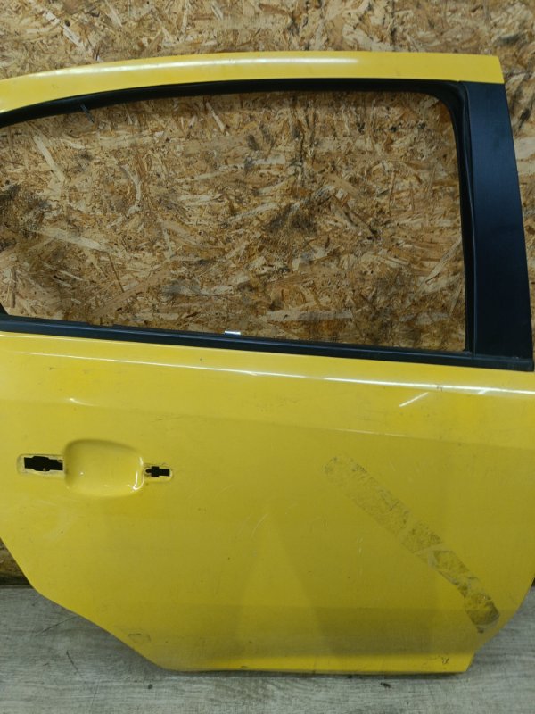 Дверь Opel Corsa D 2012 A14XER хетчбэк 5дв., Задн., Прав. - изображение 3