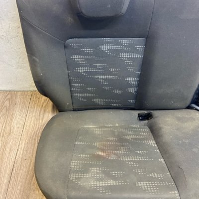 Задний ряд сидений Opel Corsa D 2012 хетчбэк 5дв. A14XER - изображение 6