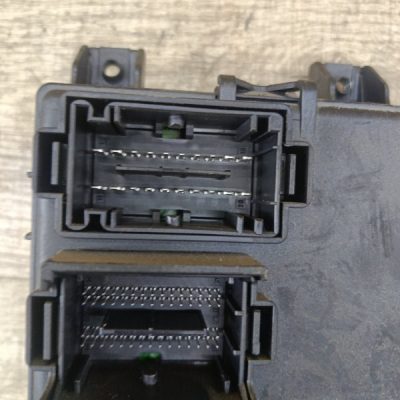 Блок предохранителей Opel Corsa D 2012 A14XER хетчбэк 5дв. - изображение 8