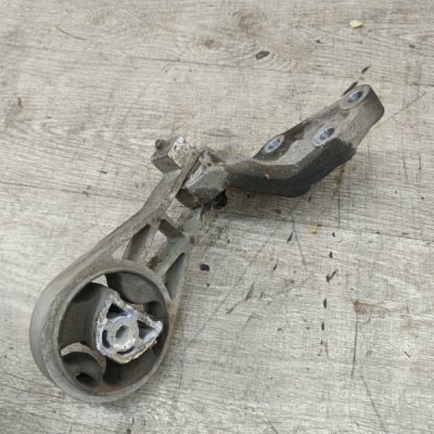 Подушка двигателя Opel Corsa D 2012 хетчбэк 5дв. A14XER Задн. - изображение 6