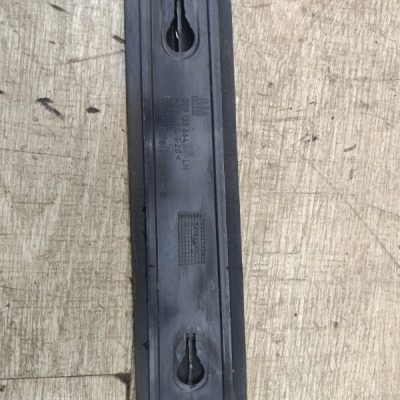 Уплотнительная резинка Opel Zafira A 2004 X16XEL минивен, Лев. - изображение 3