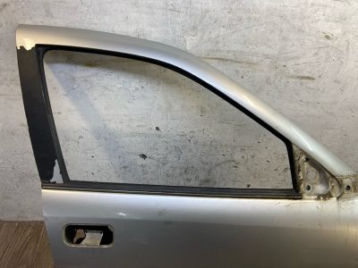 Дверь Opel Vectra B 1998 X18XE седан 4дв., Перед., Прав.