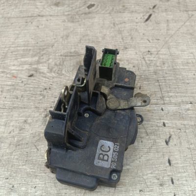 Замок двери Opel Vectra B 1998 X18XE седан 4дв., Перед., Лев.