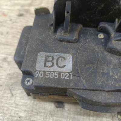 Замок двери Opel Vectra B 1998 X18XE седан 4дв., Перед., Лев. - изображение 2