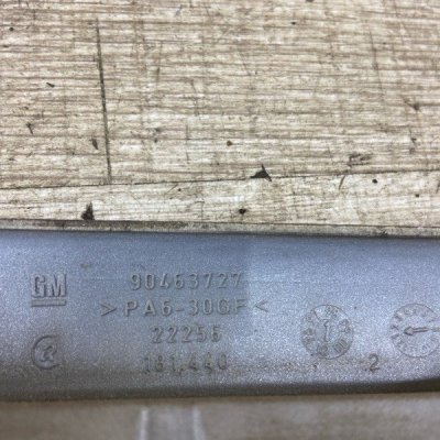 Молдинг крышки багажника Opel Vectra B 1998 седан 4дв. X18XE - изображение 8