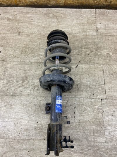 Стойка подвески Opel Vectra B 1998 X18XE седан 4дв., Перед., Прав.