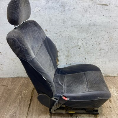 Сиденье водительское Opel Vectra B 1998 седан 4дв. X18XE Перед. Лев. - изображение 2