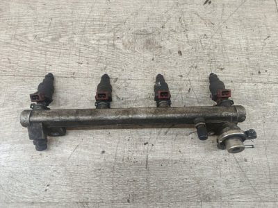 Топливная рампа Opel Vectra B 1998 X18XE седан 4дв.