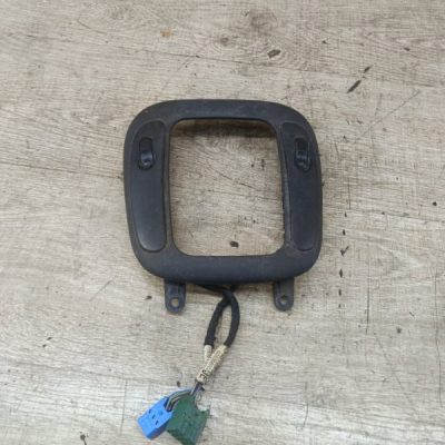 Кнопка стеклоподъемника Opel Vectra B 1998 X18XE седан 4дв., Перед.
