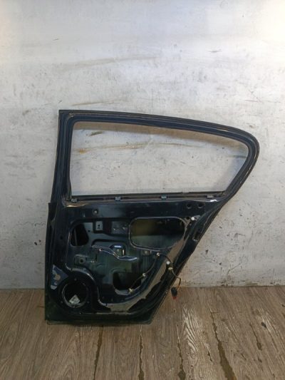 Дверь Opel Astra H 2012 Z16XER 1.6 хетчбэк 5дв., Задн., Прав.
