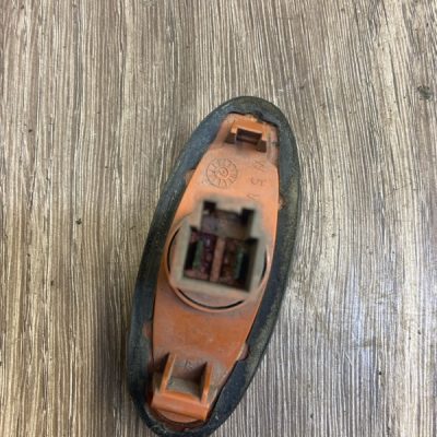 Поворотник в крыле Nissan SERENA 1998 SR20DE минивен, Перед., Лев. - изображение 4