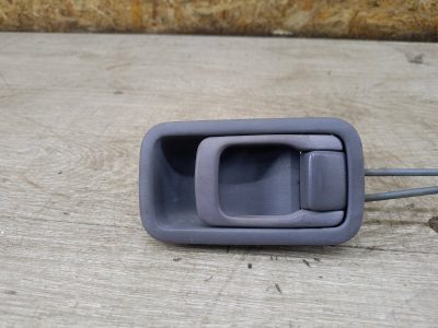 Ручка двери внутренняя Nissan SERENA 1998 SR20DE минивен, Перед., Прав.