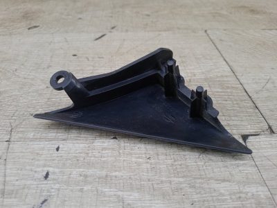 Накладка декоративная Nissan SERENA 1998 SR20DE минивен, Перед., Прав.