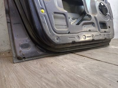 Дверь Nissan SERENA 1998 SR20DE минивен, Перед., Лев.