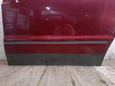 Дверь Nissan SERENA 1998 SR20DE минивен, Перед., Прав.