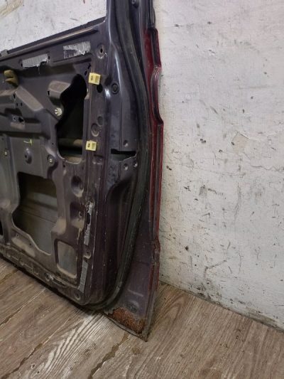 Дверь Nissan SERENA 1998 SR20DE минивен, Перед., Прав.