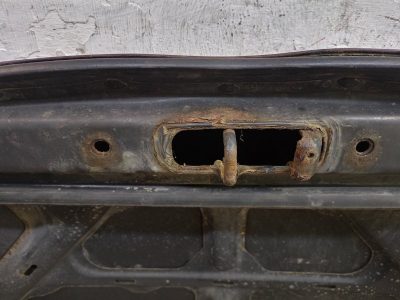 Капот Nissan SERENA 1998 SR20DE минивен
