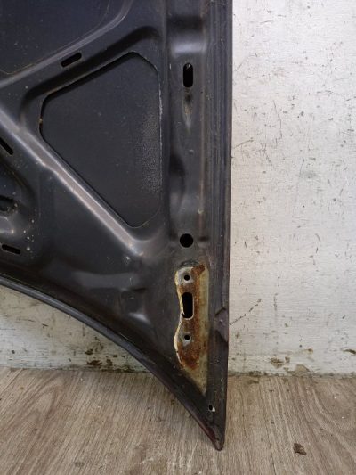Капот Nissan SERENA 1998 SR20DE минивен