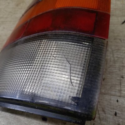 Фонарь Nissan Serena 1998 минивен SR20DE Прав. - изображение 2