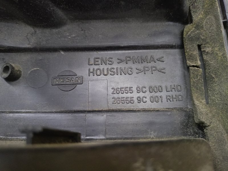 Фонарь Nissan SERENA 1998 SR20DE минивен, Прав. — изображение 8