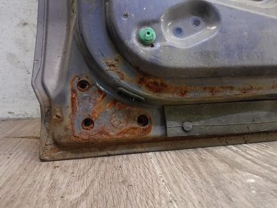 Дверь Nissan SERENA 1998 SR20DE минивен, Задн., Прав.