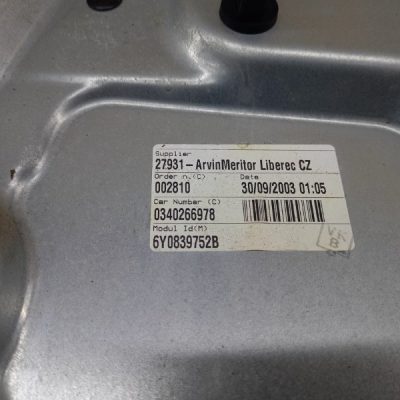 Стеклоподъемник Skoda Fabia 2003 AZQ хетчбэк 5дв., Задн., Прав. - изображение 2