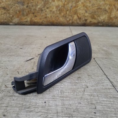 Ручка двери внутренняя Skoda Fabia 2003 хетчбэк 5дв. AZQ Задн. Лев. - изображение 4