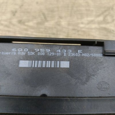 Блок комфорта Skoda Fabia 2003 хетчбэк 5дв. AZQ - изображение 4