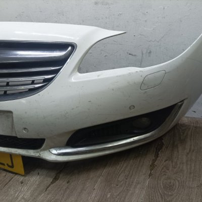Бампер Opel Insignia 2011 хетчбэк 5дв. A20DT 2.0 Перед. - изображение 10